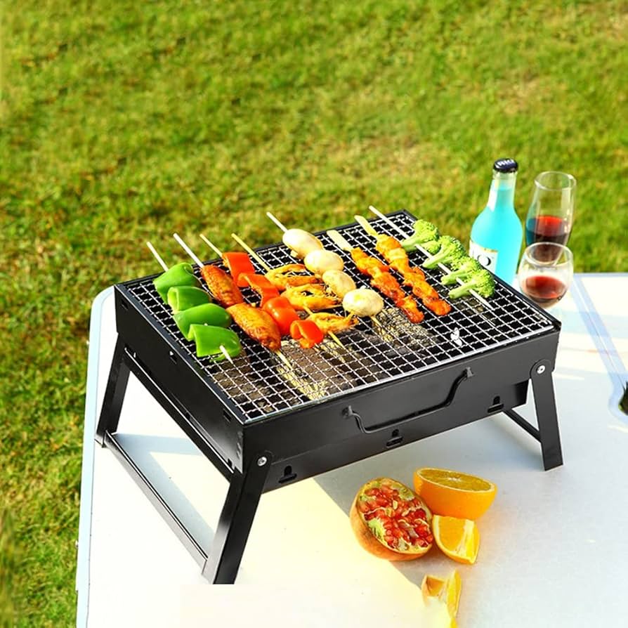 HeatPro Grill 35 — Parrilla portátil profesional para asados perfectos en cualquier lugar.